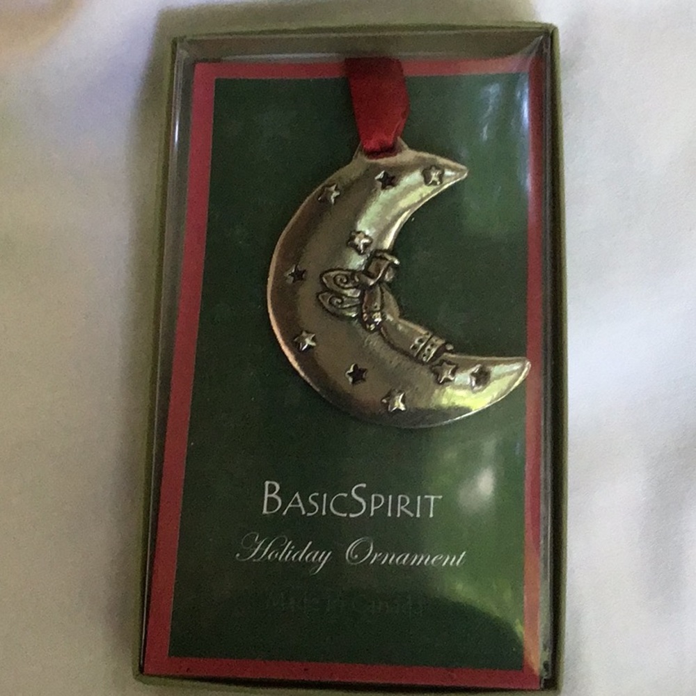 NIB holiday ornament